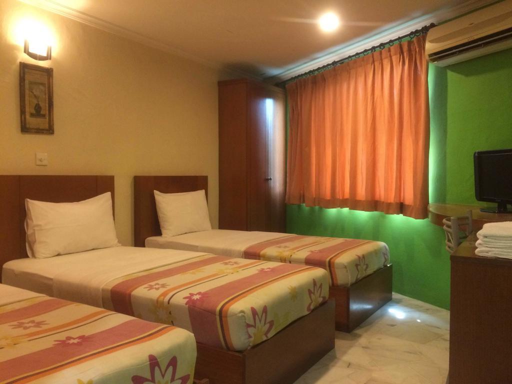 City Star Hotel Кулаи Номер фото
